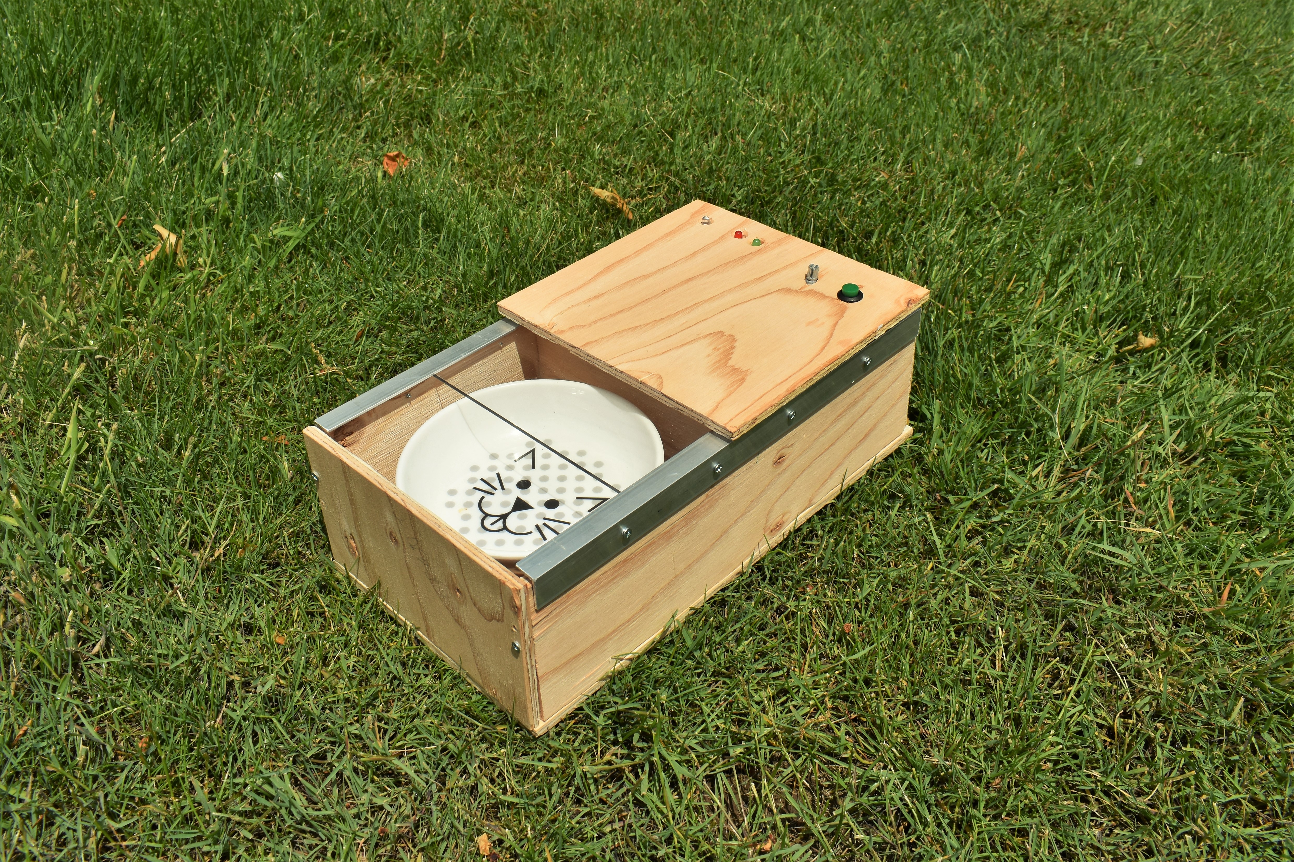 Pet Feeder
